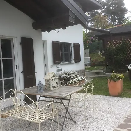 Bed & Breakfast Il Colle Fiorito Oleggio Castello